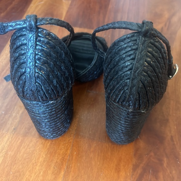 House of Harlow 1960 black sandal size 8 revolve - Picture 4 of 6